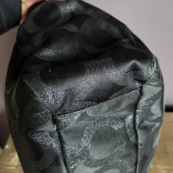 Coach Tote - Picture 8 of 14